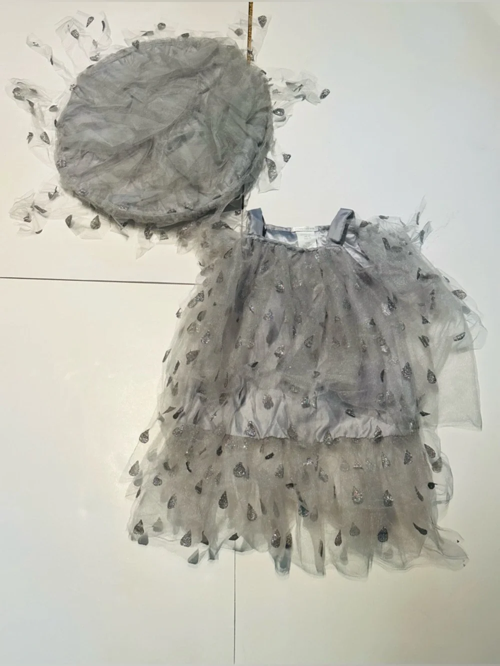 Pottery Barn Kids Great Pretenders Halloween Costume Rain Cloud Size: 3T - Picture 3 of 6
